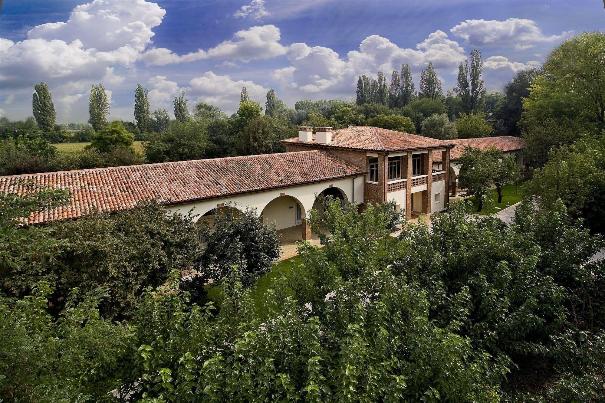 Ca' Mura Natura E Resort Masera di Padova Bagian luar foto